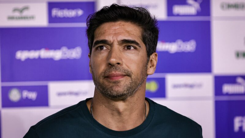 Abel faz alerta após goleada sofrida pelo Palmeiras: “Será uma derrota maior se não aprendermos”