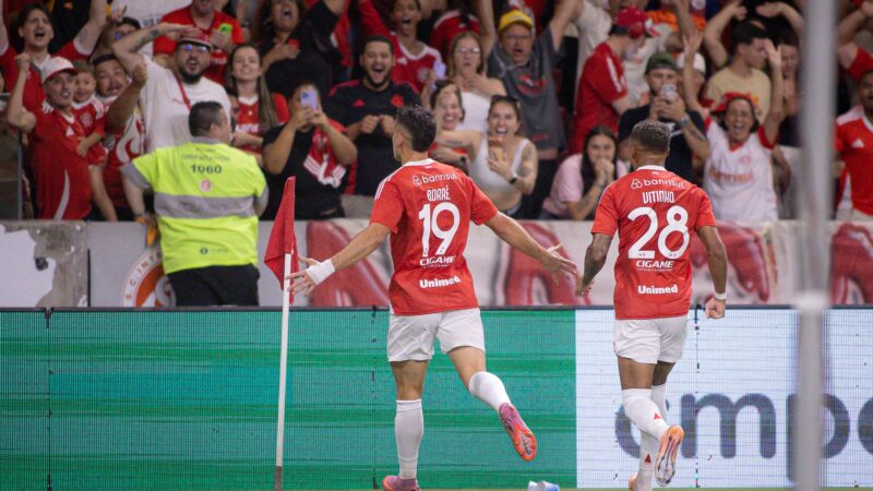 Virada avassaladora no Gre-Nal apresenta as credenciais de Paulo Pezzolano