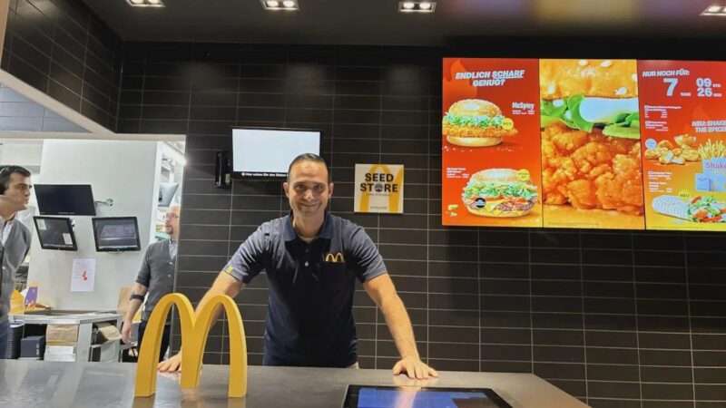 Ex-técnico da Bundesliga troca futebol por cargo de gerente no Mc Donald’s