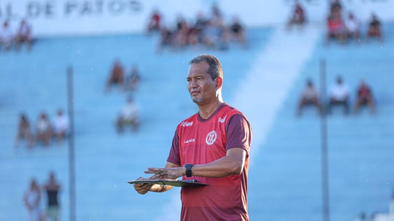 Alexandre Lima deixa o Esporte de Patos após derrota para o Serra Branca