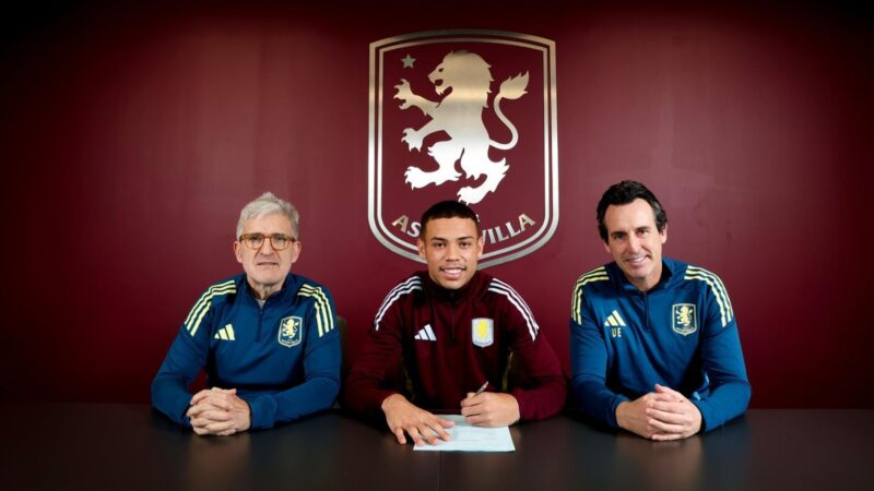 Aston Villa anuncia a contratação de Alysson, ex-Grêmio