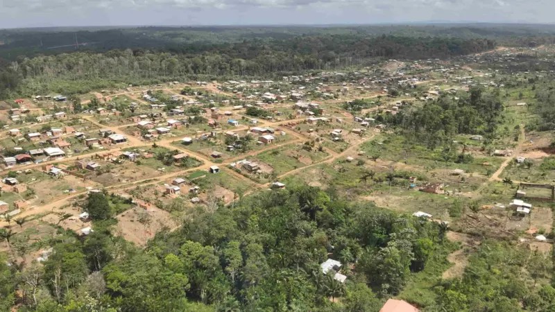 Promessa de petróleo no Oiapoque atrai brasileiros do exterior e transforma região: ‘É um bairro atrás do outro’