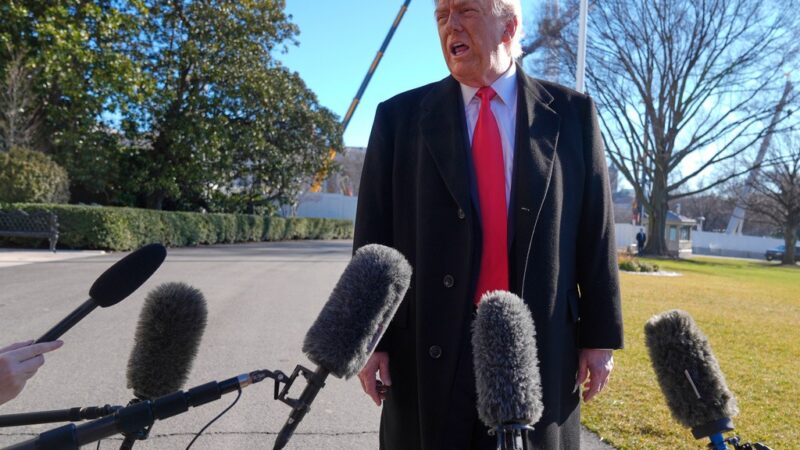 DAQUI A POUCO: Donald Trump discursa em fórum econômico em Detroit, nos EUA