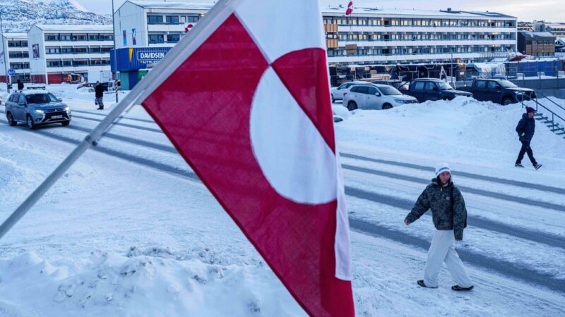 Armas de caça e suprimentos: Groenlândia publica orientações de ‘sobrevivência’ em caso de ‘crise’