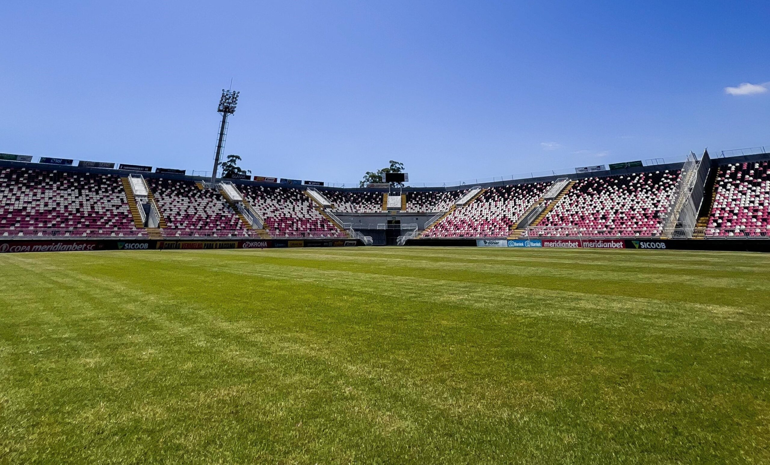 Joinville x Figueirense: onde assistir ao vivo, horário e escalações