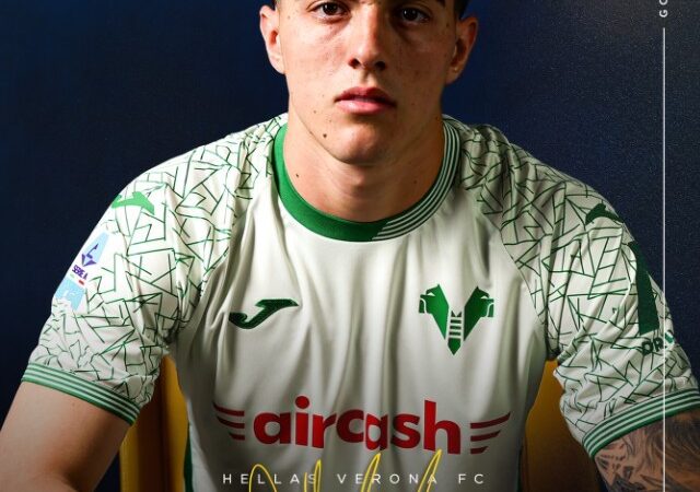 Após rescindir com o Corinthians, goleiro Arthur Borghi é anunciado por clube da Itália