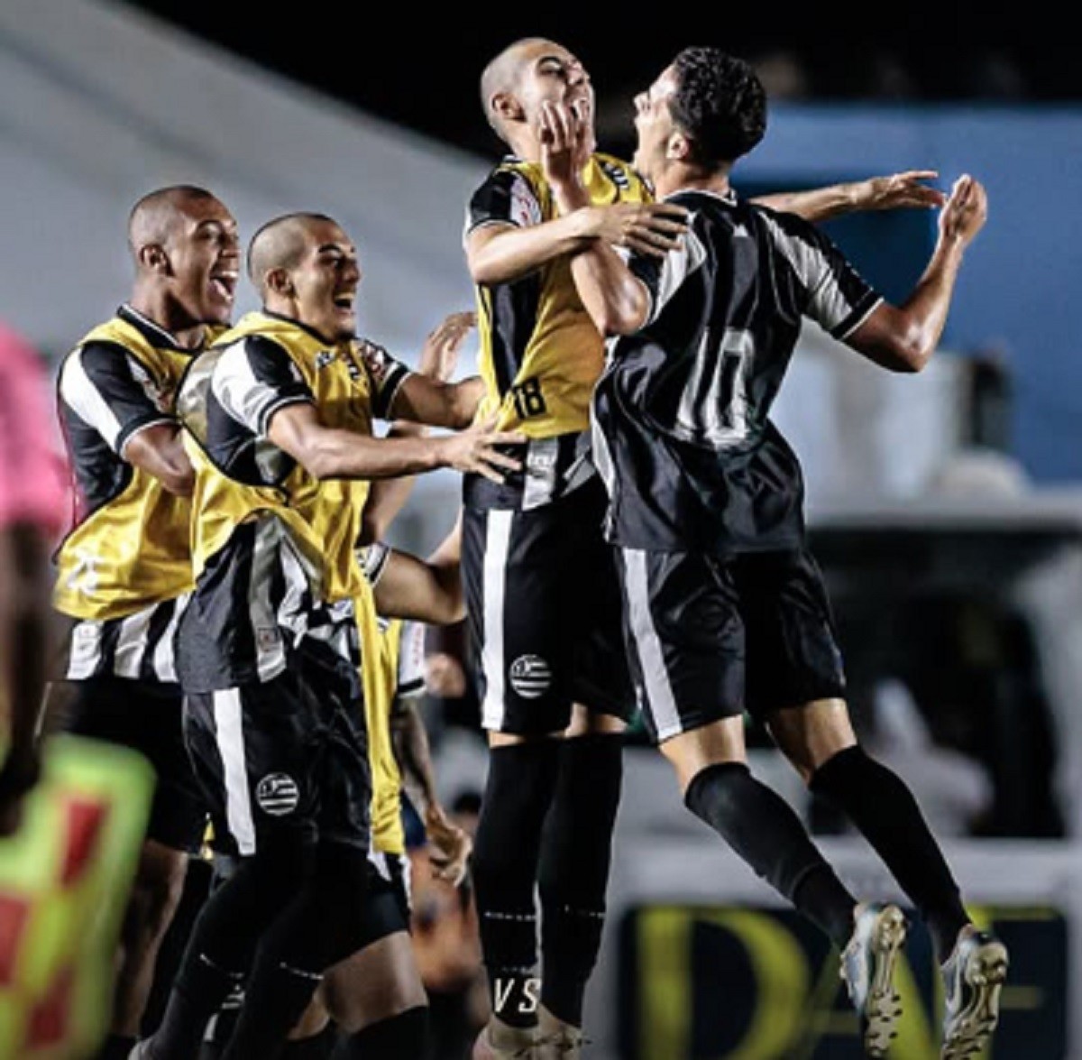 Athletic vence Naviraiense, vira líder isolado e fica perto da 2ª fase da Copa SP de Futebol Junior