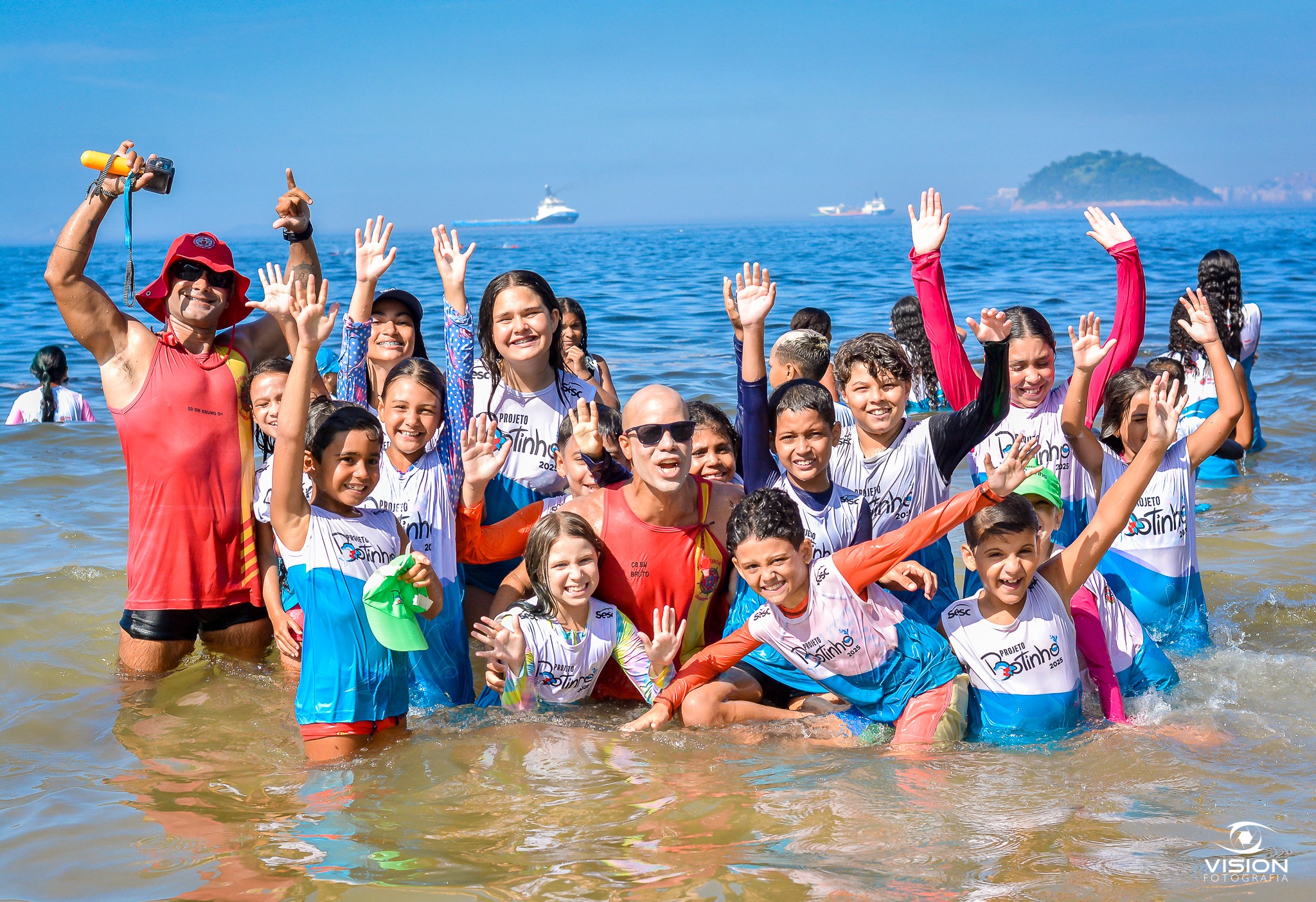Guarda-vidas usa lifesaving para resgate, vira herói em Itacoatiara e sonha com as Olimpíadas; vídeo