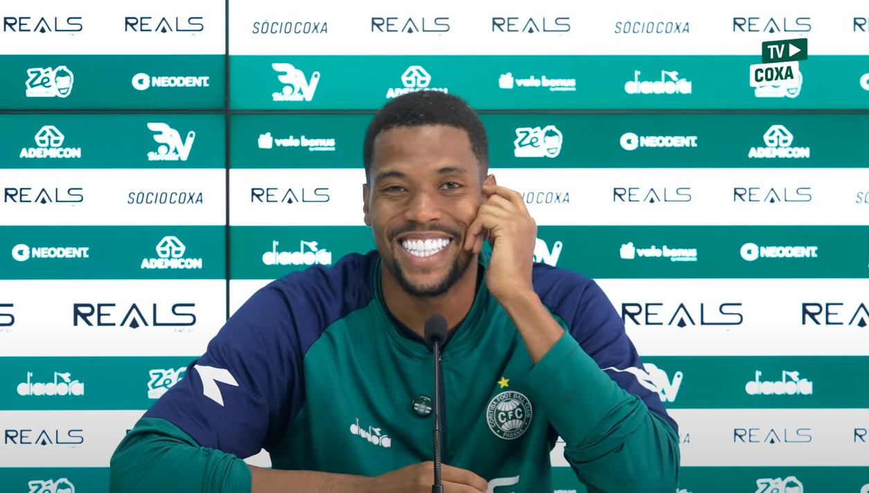 Sport tenta última cartada e espera liberação de Iury Castilho nesta sexta