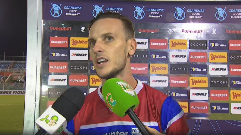 Pochettino, do Fortaleza, dá versão sobre confusão: “Não tenho culpa”