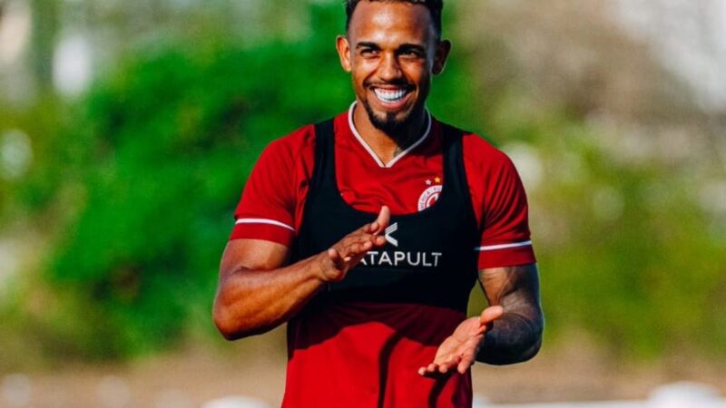 Cassiano se credencia, mas América-RN segue no mercado por extremos