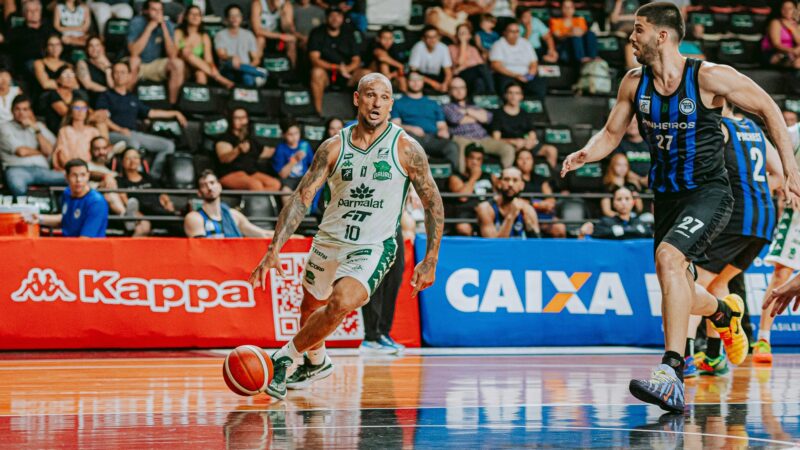 Bauru vence o Pinheiros pelo NBB e volta a ter pontuação centenária após quase dois anos
