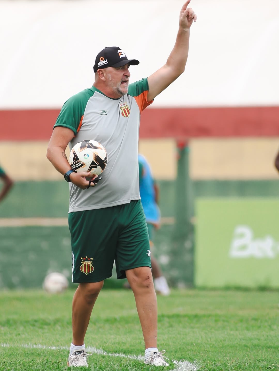 Quadros deve mudar sistema e peças em todos os setores do Sampaio para jogo decisivo contra o ITZ