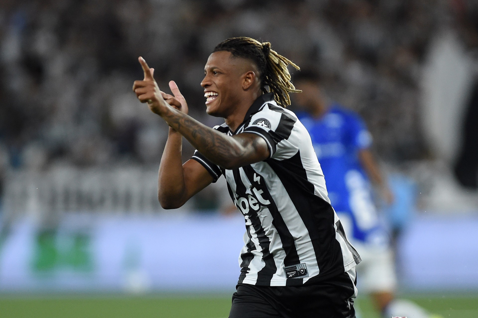 Atuações: Montoro e Danilo são os melhores em vitória do Botafogo; dê suas notas