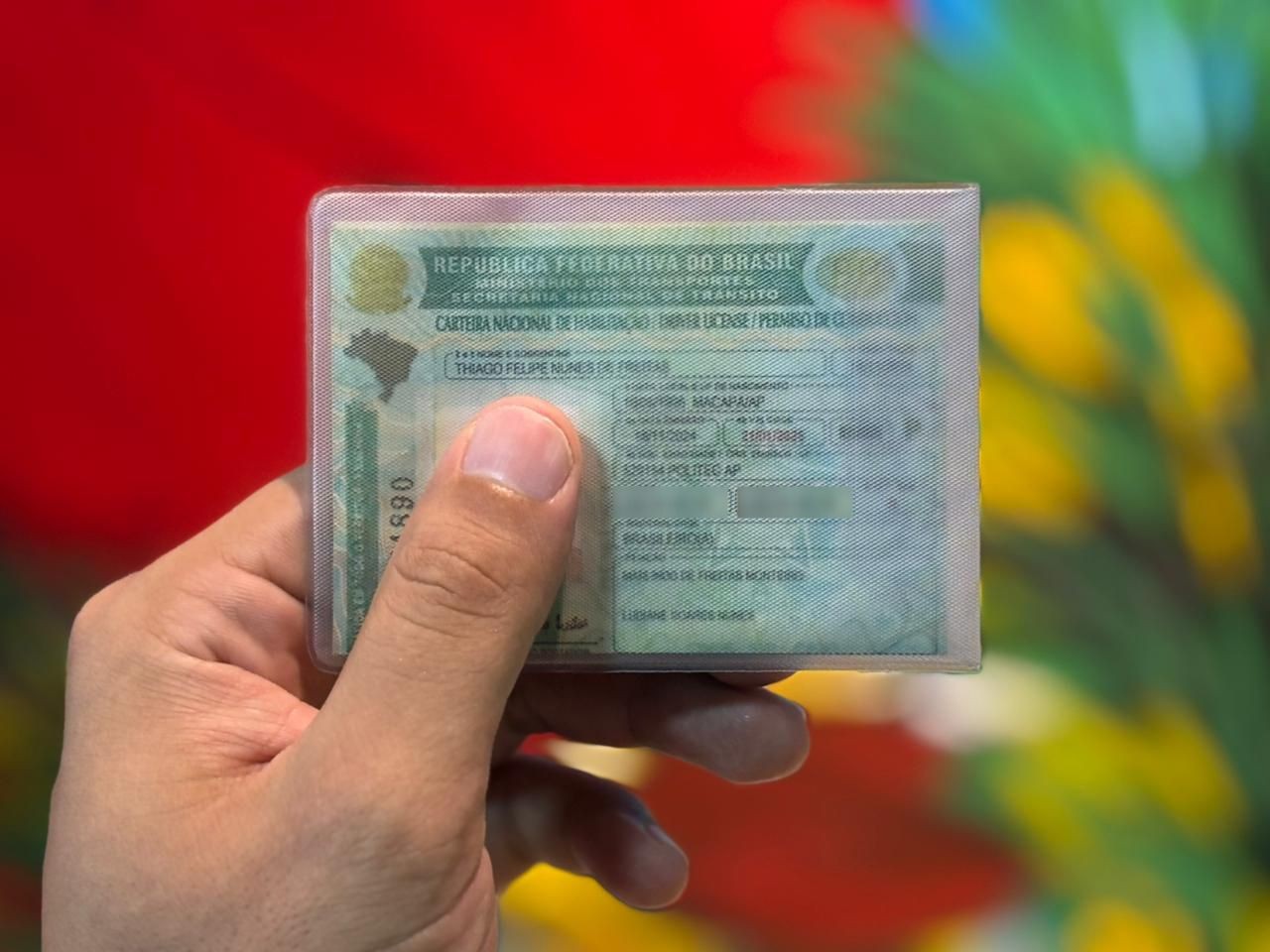 CNH brasileira passa a valer em Portugal para carros e motos; veja as regras