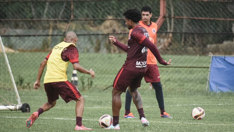 Técnico da Desportiva blinda elenco e busca nova vitória em clássico