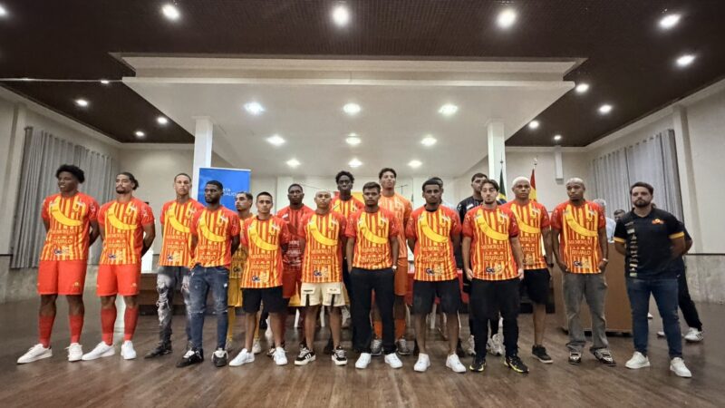Jabaquara apresenta elenco e novos uniformes para disputa do Paulistão A4