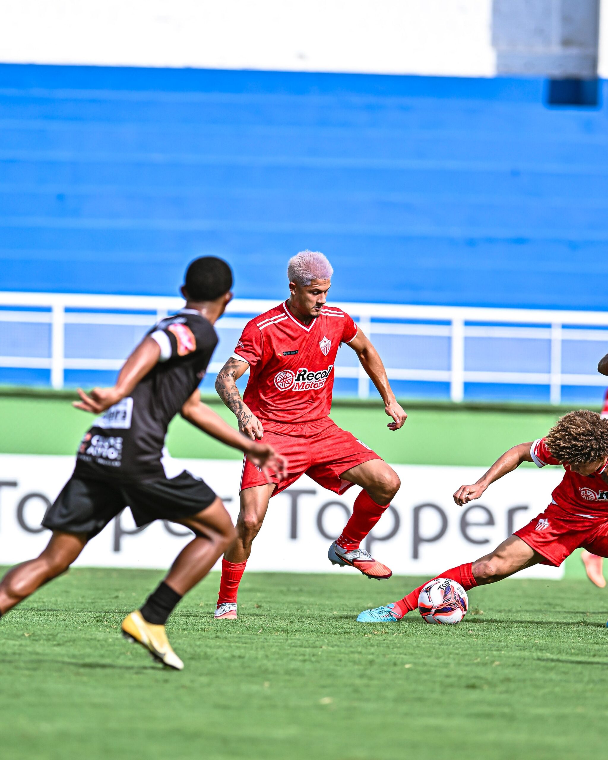 Com baixa no ataque, Rio Branco-AC tem reforços para enfrentar Galvez; meia é dúvida