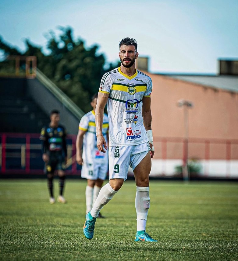 Princesa do Solimões anuncia atacante Allyson Luz para a sequência do Amazonense