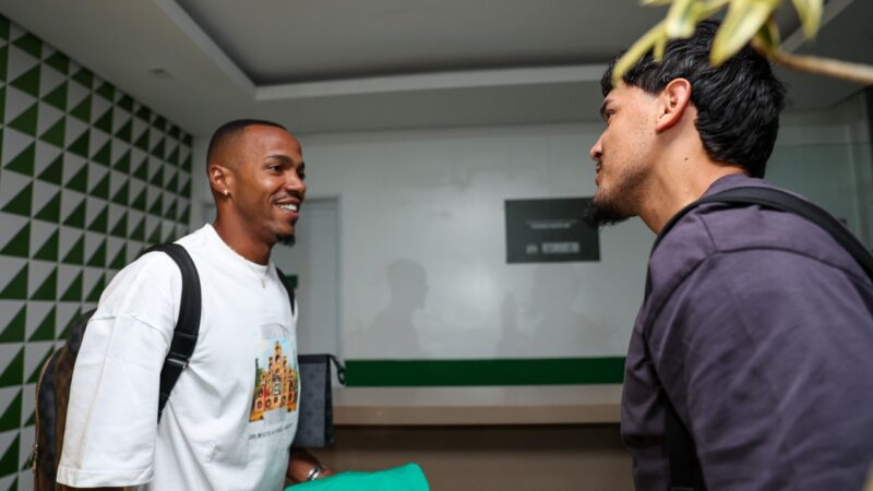 Palmeiras se reapresenta e recebe Marlon Freitas como novidade para iniciar pré-temporada de 2026