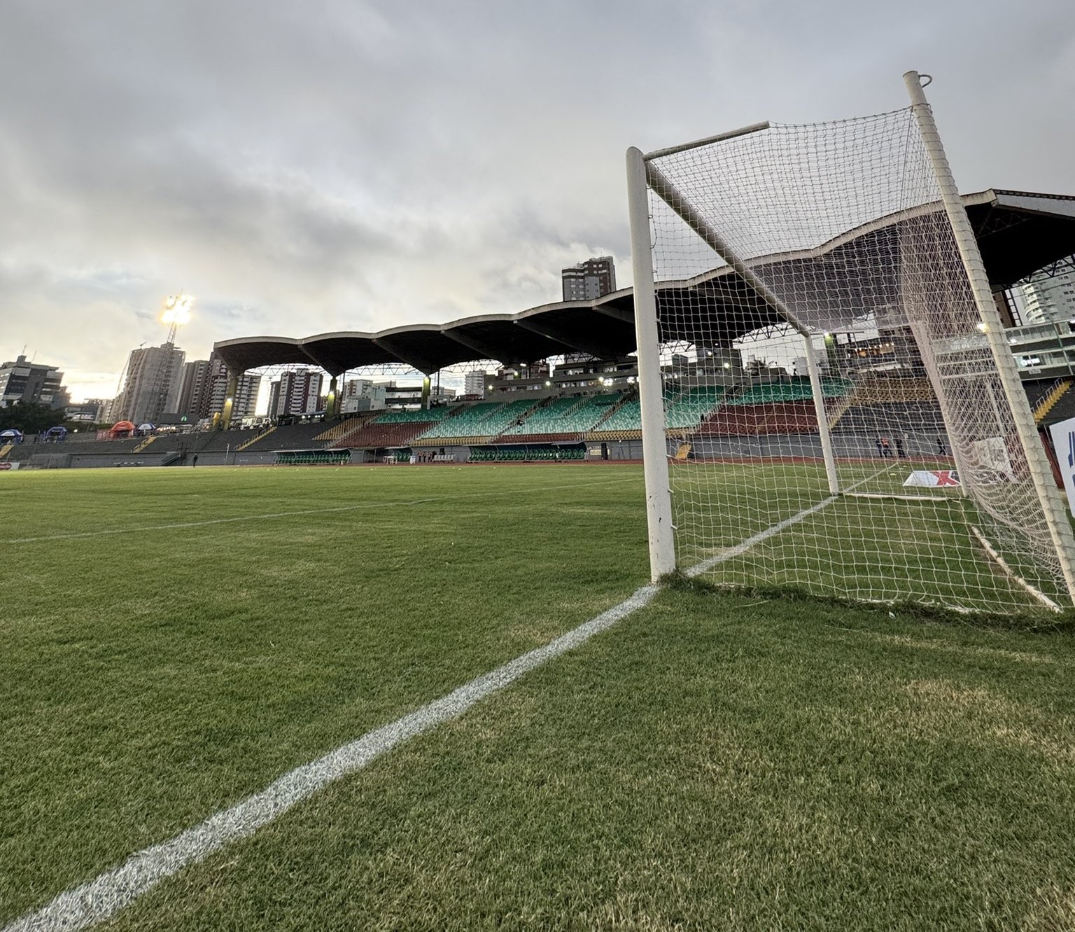 Galo Maringá x Maringá: onde assistir ao vivo, horário e escalações