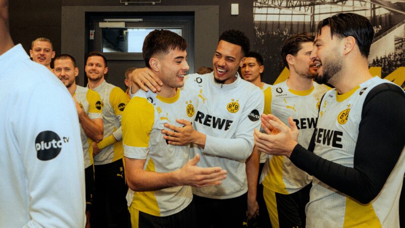 Chelsea ativa cláusula após “empréstimo relâmpago”, e zagueiro chora ao deixar o Borussia Dortmund