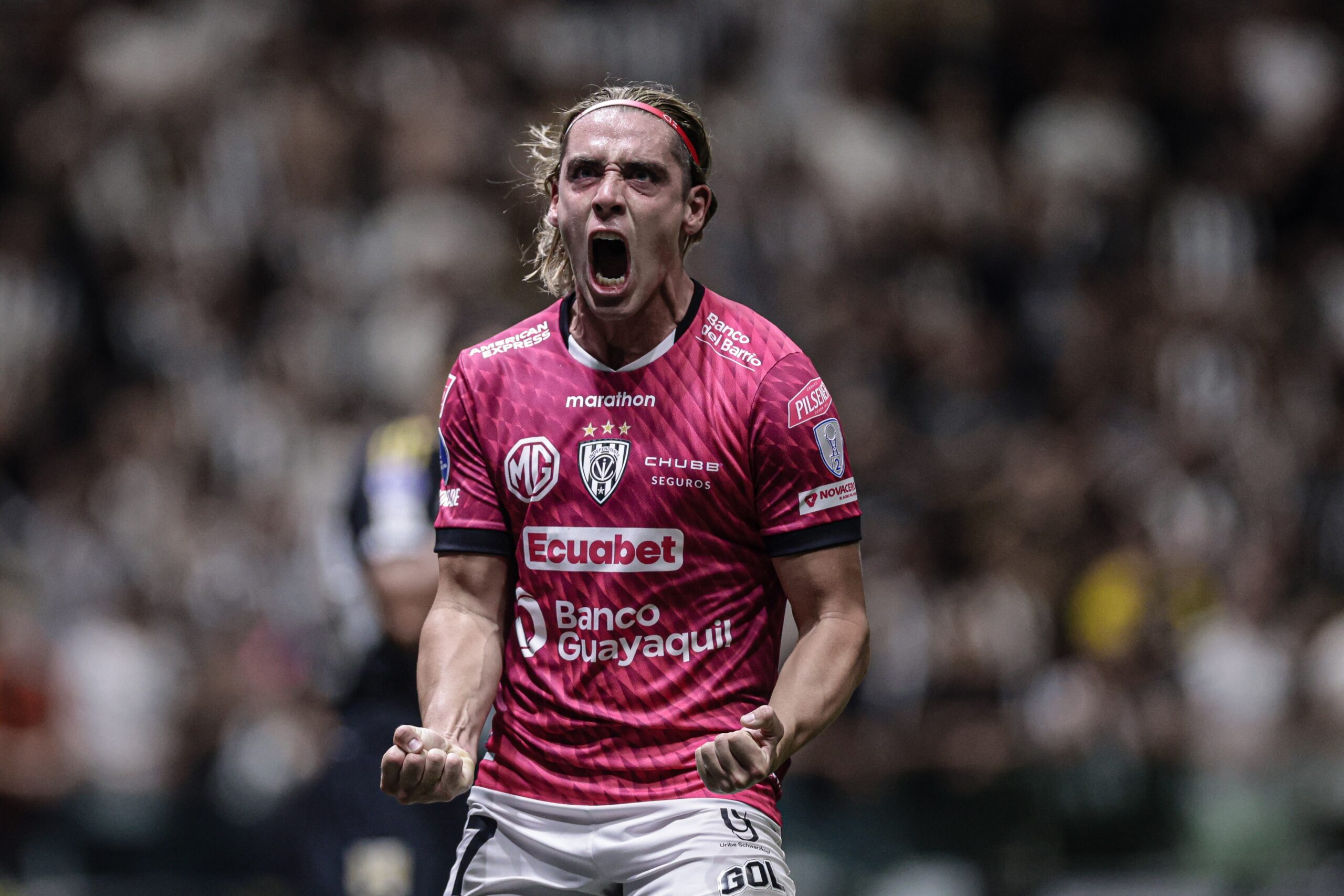 Vasco faz nova proposta por Spinelli e adota otimismo em negociação com Del Valle