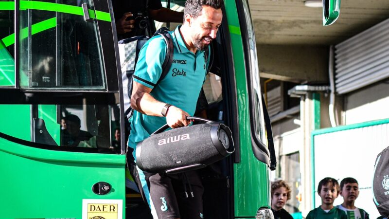 AeroBelo ao vivo: acompanhe a festa da torcida na chegada do meia Nenê ao Botafogo-PB