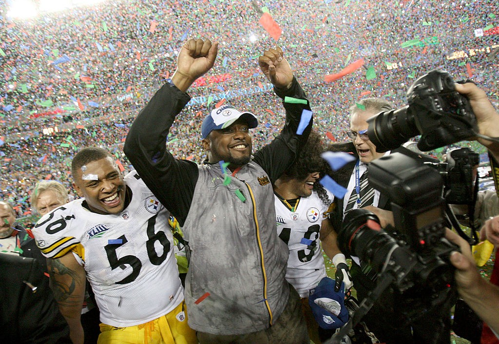 Mike Tomlin deixa cargo nos Steelers após 19 anos e encerra ciclo histórico