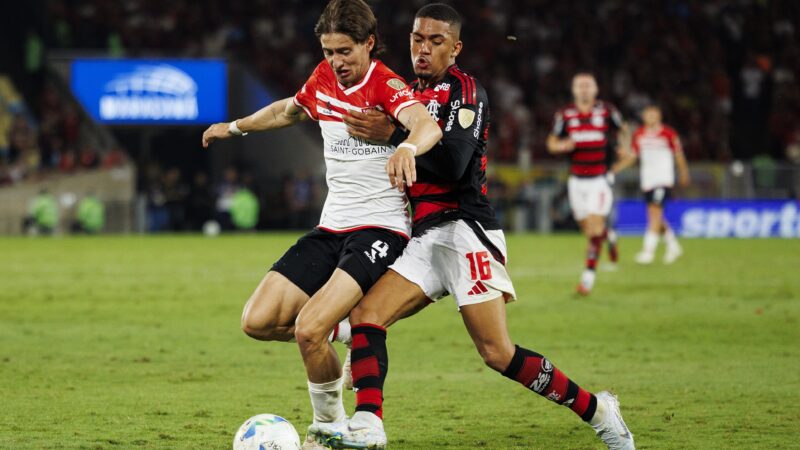 Bahia anuncia a contratação do lateral argentino Román Gómez