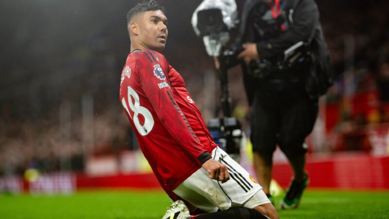 Casemiro anuncia saída do Manchester United: “Saber a hora de dizer adeus”
