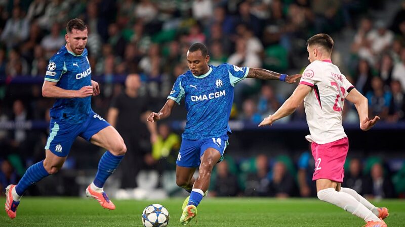 Igor Paixão disputa partida da Liga dos Campeões nesta quarta-feira (21)
