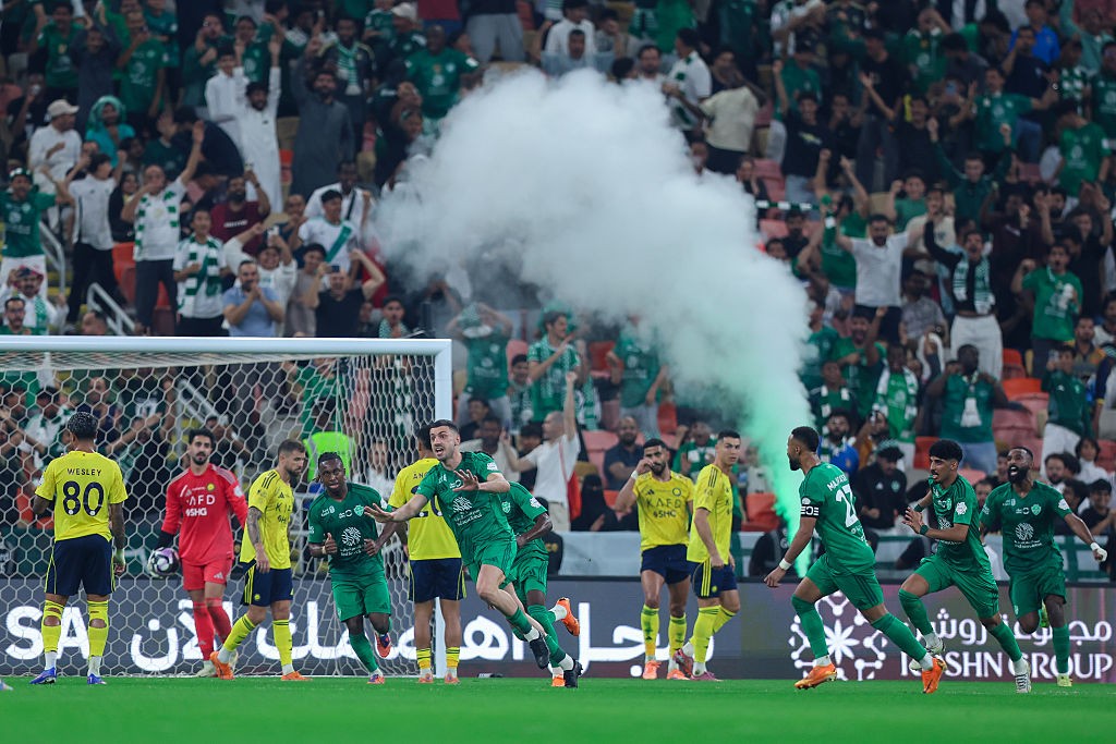 Al-Ahli vence o Al-Nassr de Cristiano Ronaldo, que perde a primeira no Campeonato Saudita