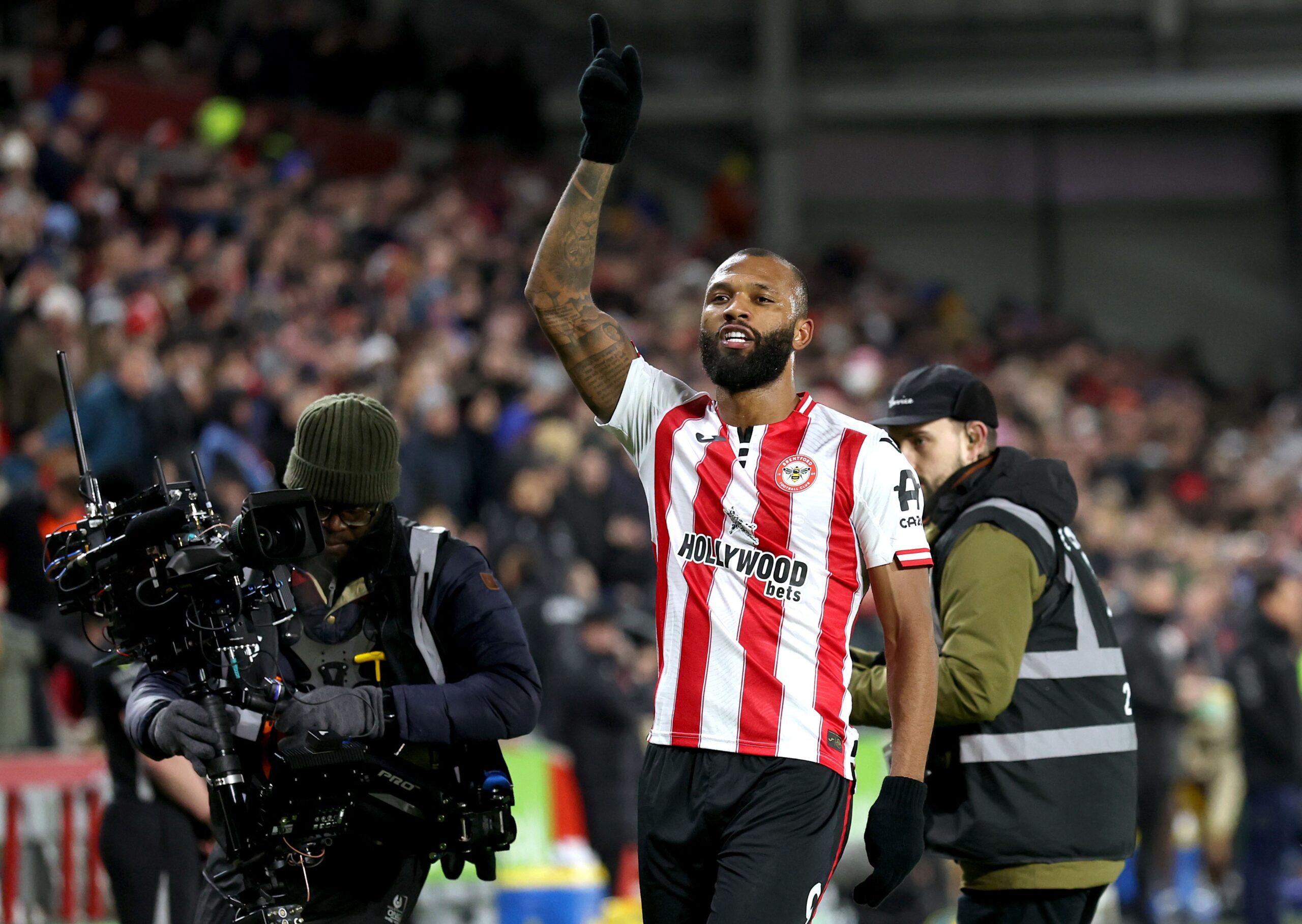 Veja quem é Igor Thiago, brasileiro sensação e recordista na Premier League