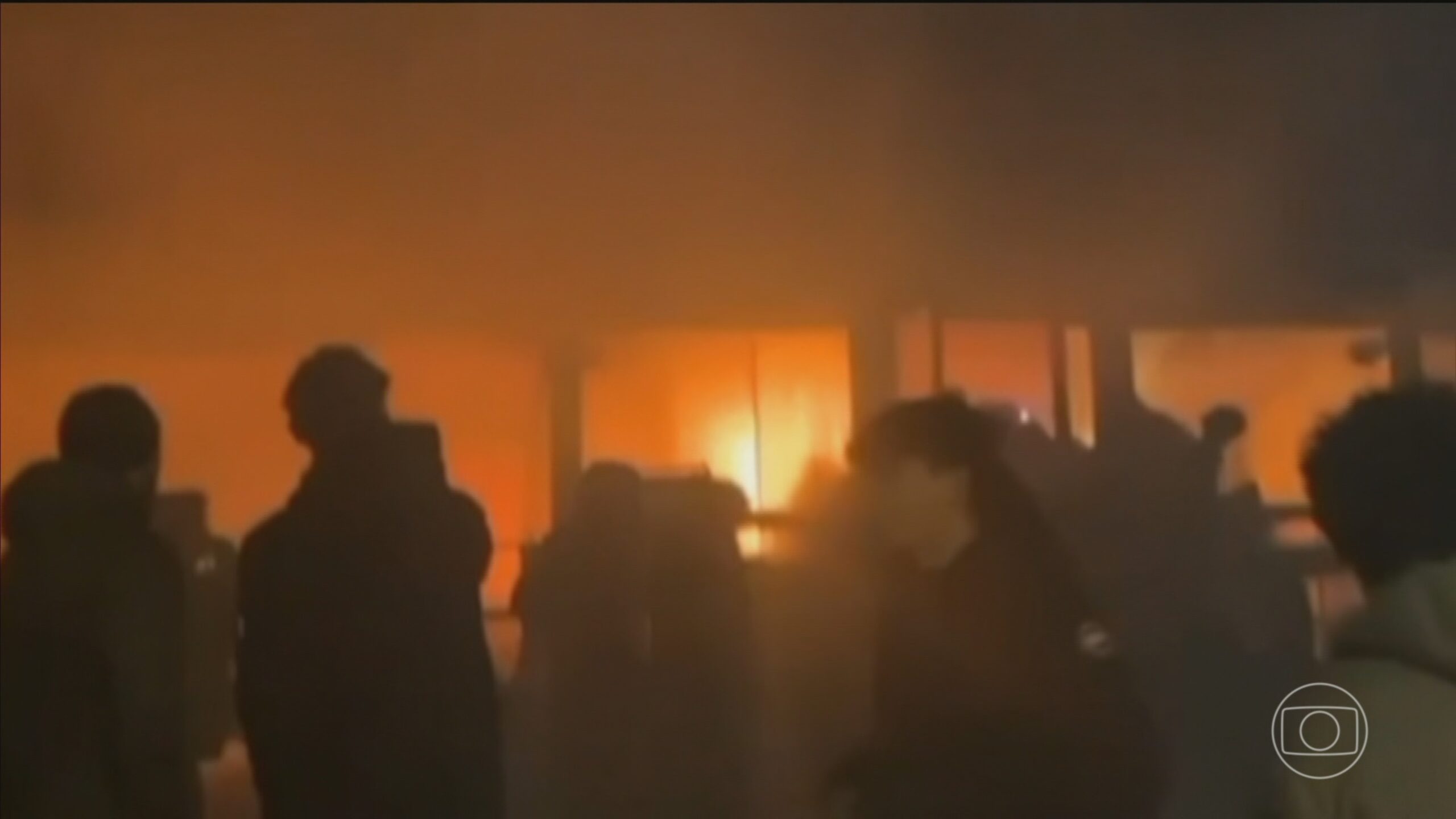 Incêndio no Ano-Novo na Suíça: a noite de festa que virou pesadelo; leia relatos de testemunhas