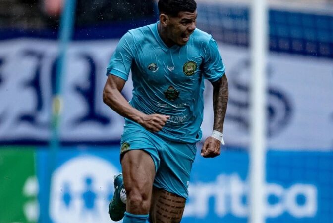 Rayo explica golaço que garantiu a primeira vitória do Itacoatiara no Amazonense: “Fui muito feliz”