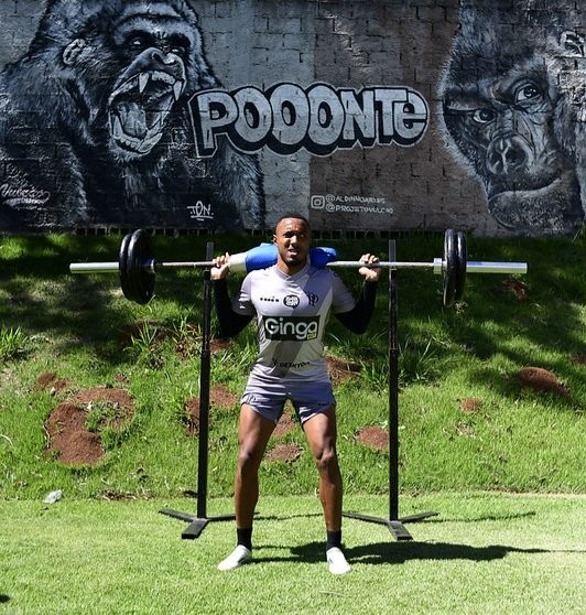 Ponte tem saída de mais dois jogadores que ainda não estrearam