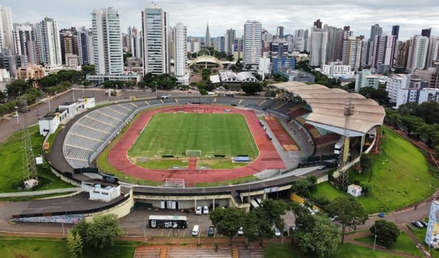 Maringá x Coritiba: onde assistir ao vivo, horário e escalações