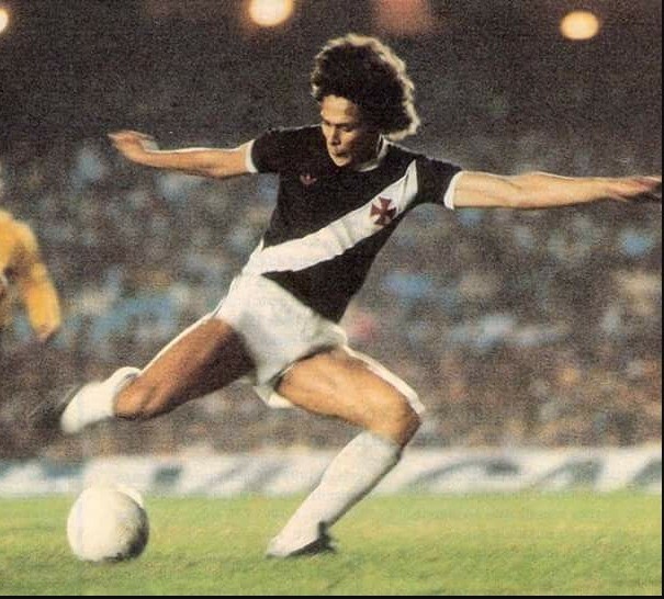 Morte de Roberto Dinamite completa três anos; Vasco presta homenagens e realizará missa em São Januário