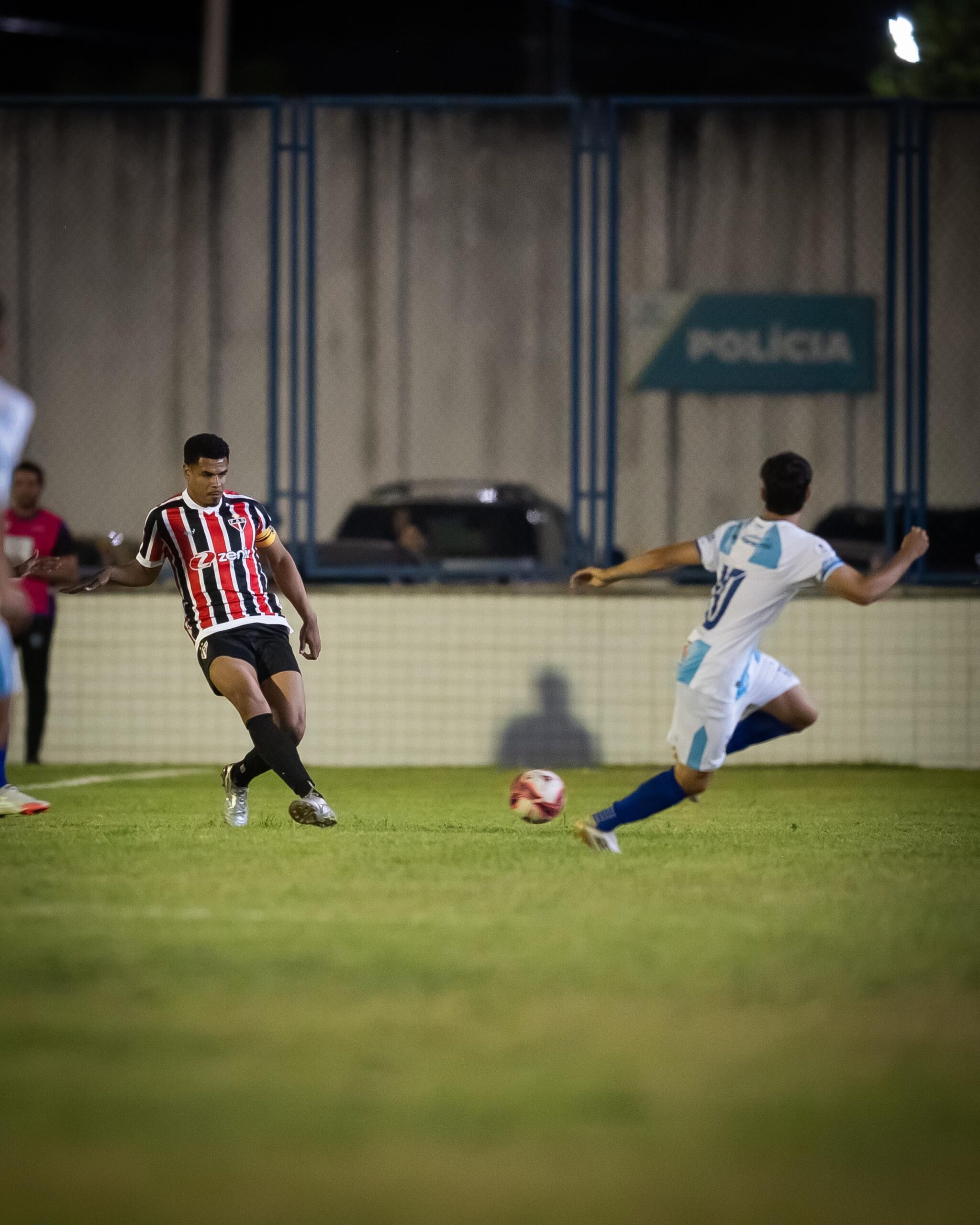 Com golaço, Ferroviário estreia no Cearense com vitória contra Maracanã