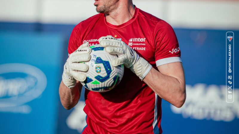 Gestor do Fortaleza detalha negociações de jogadores com Corinthians: “Discussão calorosa”