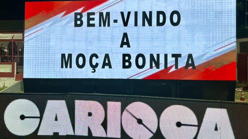 Lotada, Moça Bonita respira nostalgia em festa do Bangu contra o Flamengo e noite de Garrinsha