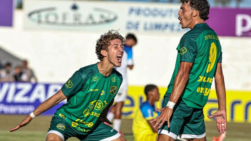 XV de Jaú vence o Trindade com gols de colombiano e encaminha classificação na Copinha