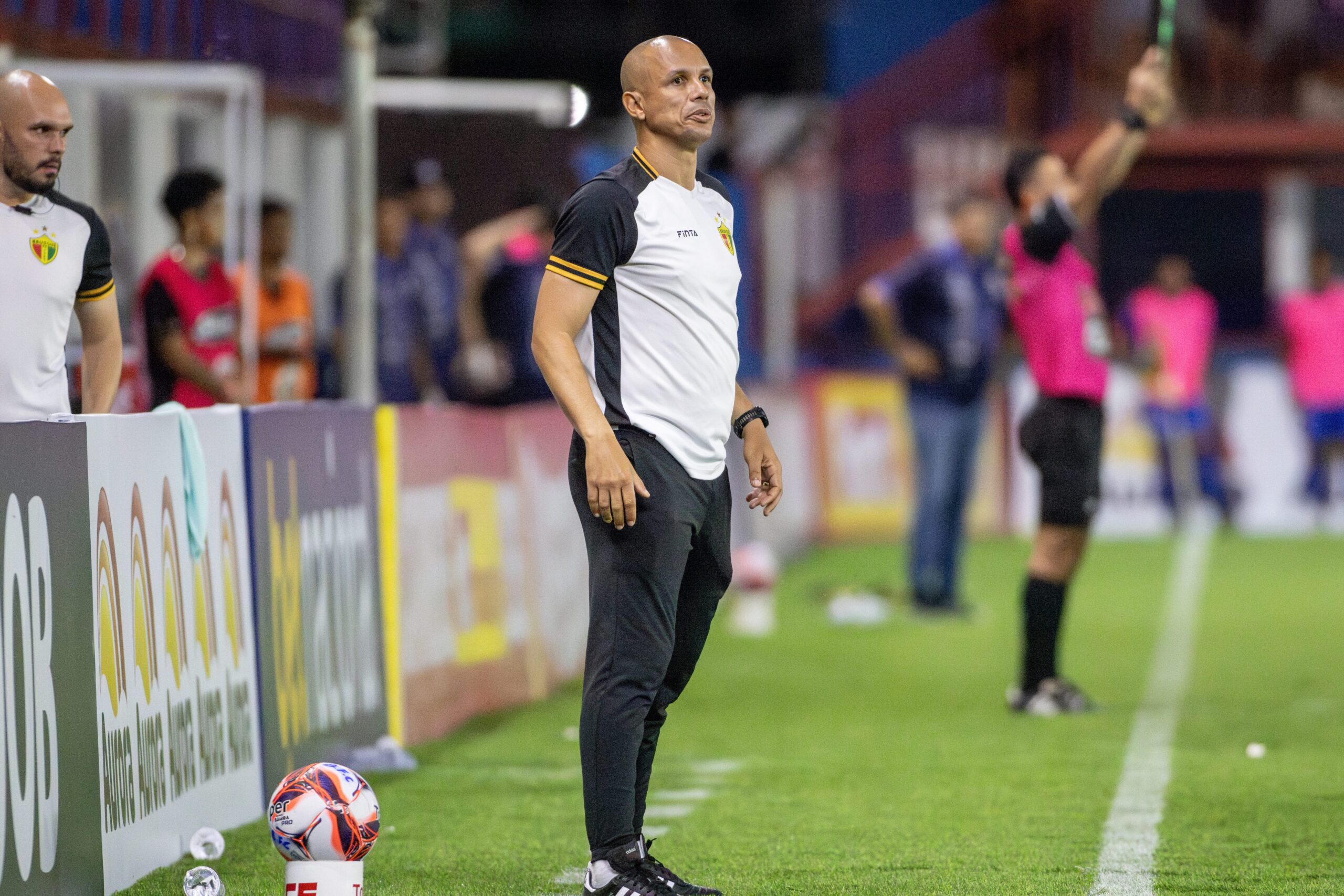 Higo Magalhães projeta duelo do Brusque com o Figueira: “É um jogo diferente”