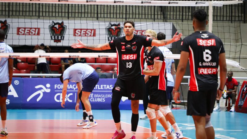 Sesi-Bauru reverte 2 a 0 e vence o Minas de virada na Superliga Masculina