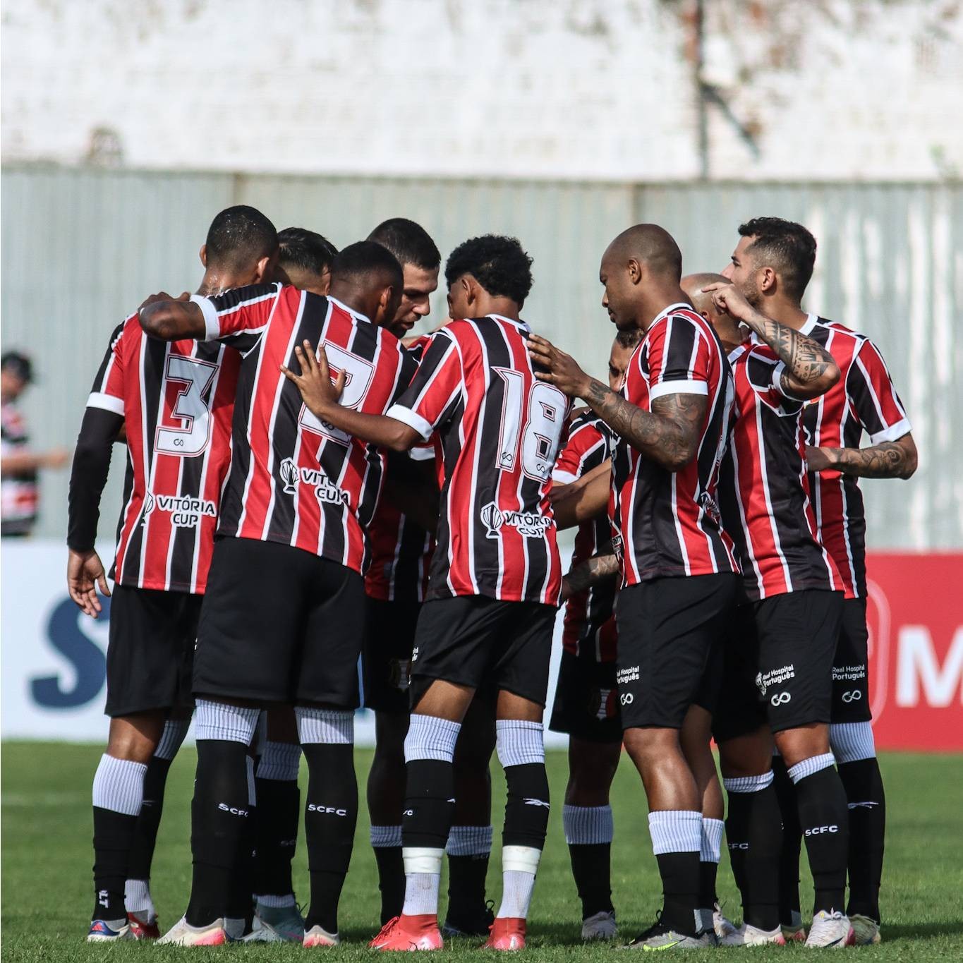 Análise: Santa Cruz apresenta erros defensivos em empate e necessita de ajustes