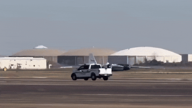 VÍDEO: Avião da Nasa sofre falha e faz pouso ‘de barriga’ no Texas