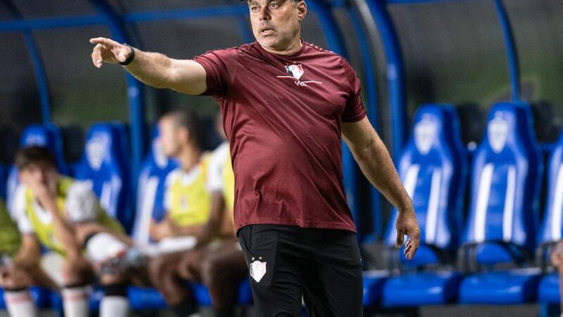 Técnico Leandro Sena é demitido do Joinville após sequência negativa