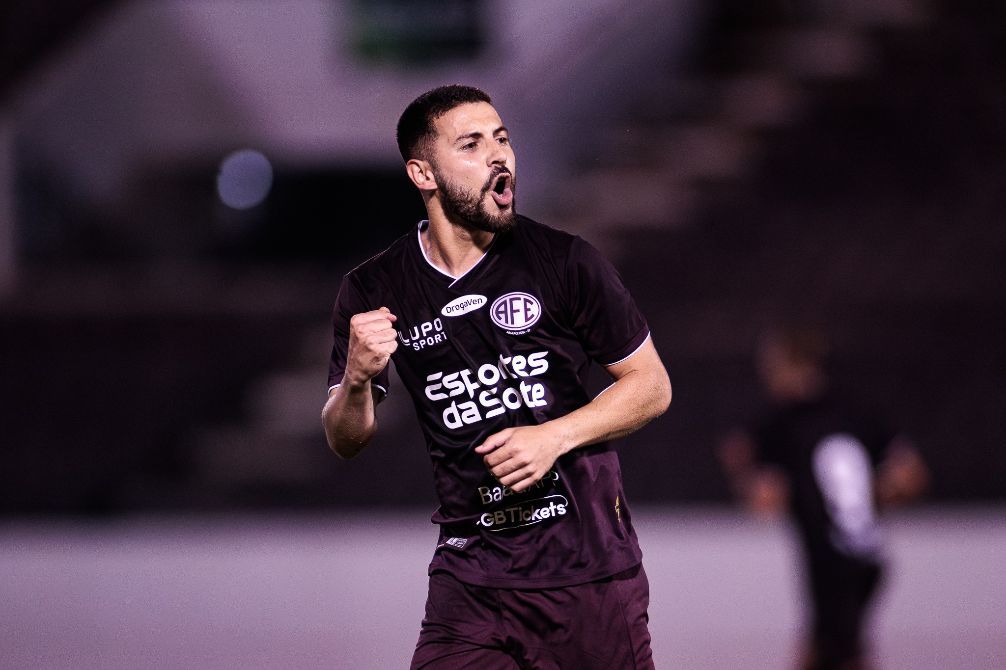 Lucas Rodrigues entra na seleção da A2 após golaço em goleada da Ferroviária