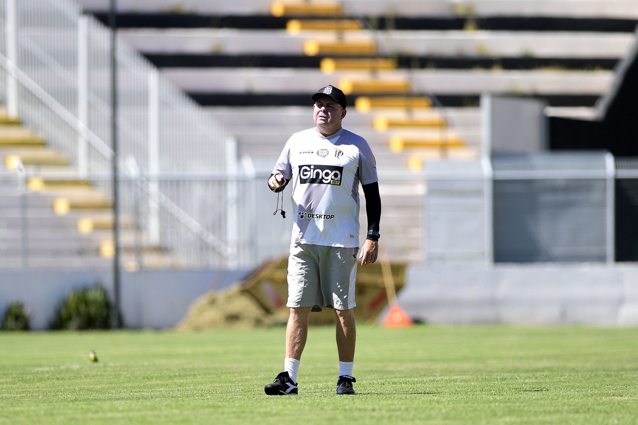 Com saída de Jeh, Ponte só tem 10 jogadores à disposição na lista principal do Paulistão